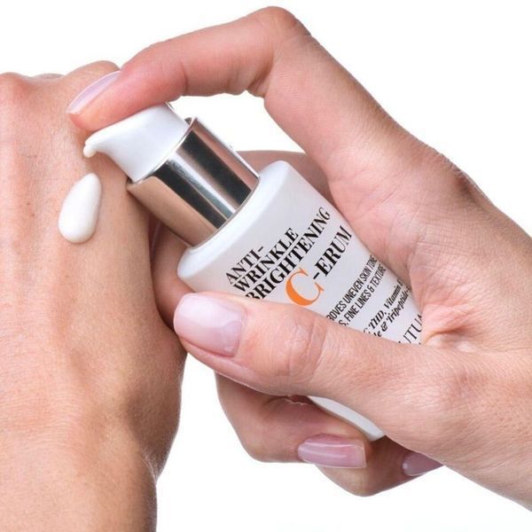 INSTYTUTUM  СИРОВАТКА З ВІТАМІНОМ С ANTI-WRINKLE BRIGHTENING C-ERUM СУПЕРКОНЦЕНТРОВАНИЙ СЕРУМ З ВІТАМІНОМ С (15% THD) 040404 фото